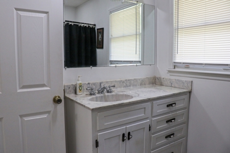 Beautiful Country Home for Sale in Willis VA! - image 13