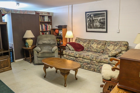 Beautiful Country Home for Sale in Willis VA! - image 25