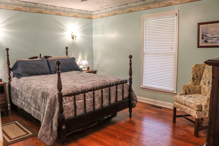 Beautiful Country Home for Sale in Willis VA! - image 18