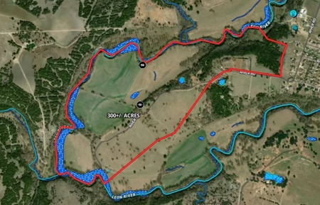 River Front Property for Sale in Central Texas – 300+/- Acre - image 2