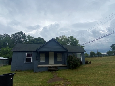 Income Property in Jackson TN For Sale, House, 3 Shops - image 11