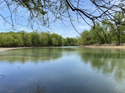 Waterfront Land For Sale In Savannah, Tn On Indian Creek - image 3