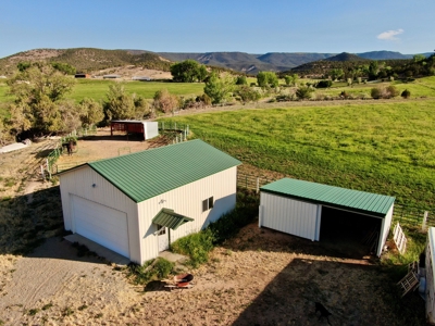 Colorado Country Home with Center Pivot Irrigation, Barn - image 10