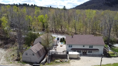 Gorgeous Home for sale in Rumford, Maine - image 9
