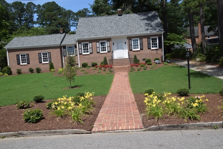 Cape Cod Home in Suffolk, VA - image 2