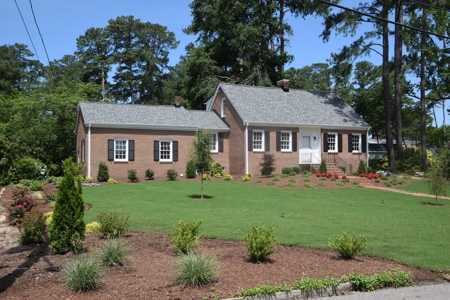 Cape Cod Home in Suffolk, VA - image 1