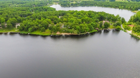 Perfect Location within Arrowhead Lakes for a New Home - image 16