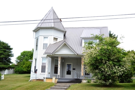 Historic Victorian home in Southwest Virginia - image 1