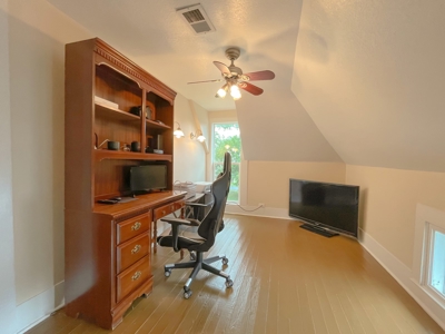 Historic Home in Town for Sale in Dayton, Tennessee - image 29