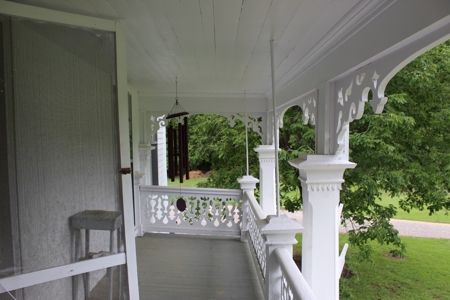 Historic Home / Farm With Creek For Sale In Hardin Co Tn - image 33