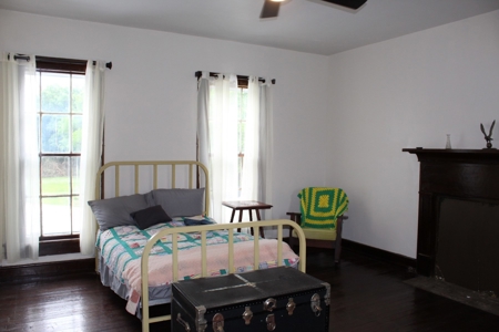 Historic Home / Farm With Creek For Sale In Hardin Co Tn - image 36