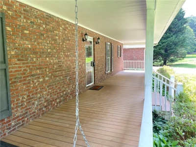 Brick Ranch Style Home in North Georgia Mountains - image 3