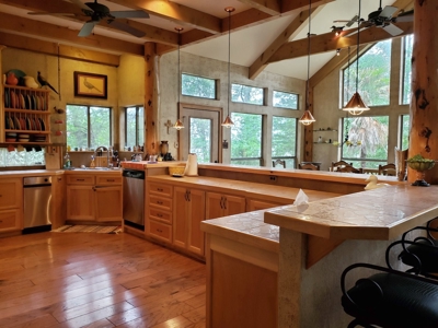 Large Waterfront Acreage Tract For Sale On Lake Palestine - image 11