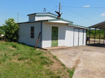 Country Home Near Wister Lake, Pond, Fenced Pasture - image 6