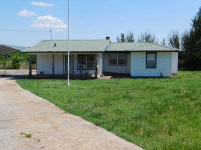 Country Home Near Wister Lake, Pond, Fenced Pasture - image 5