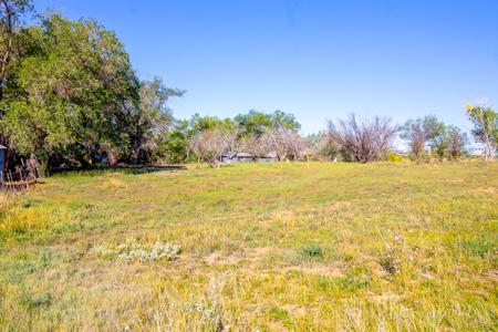 Fixer Upper Farmhouse For Sale in Lewis, CO! - image 12