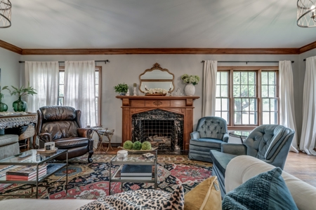 Historic House in Clinton For Sale - image 19