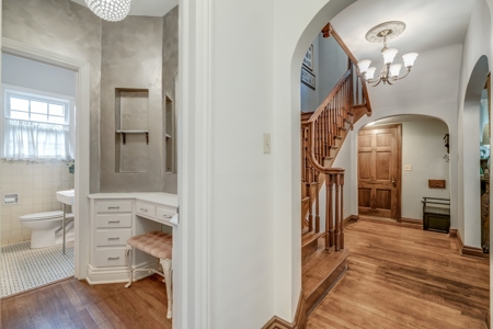Historic House in Clinton For Sale - image 7
