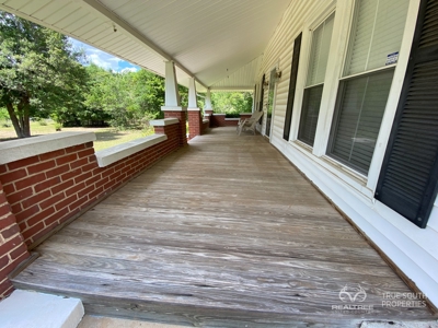 Martin Allendale Co. Small Farm Estate - image 33
