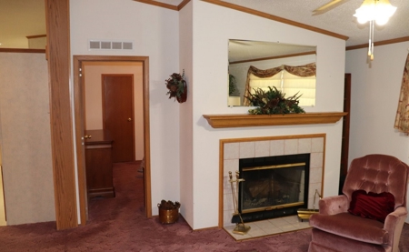 Year Round Mountain Living! - image 15