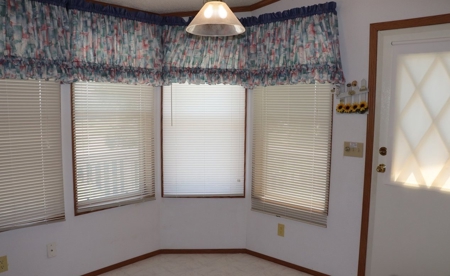 Year Round Mountain Living! - image 6