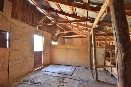 Horse Property with Custom Home, Irrigation and Guest Home - image 36