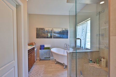 Horse Property with Custom Home, Irrigation and Guest Home - image 17