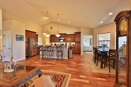 Horse Property with Custom Home, Irrigation and Guest Home - image 8