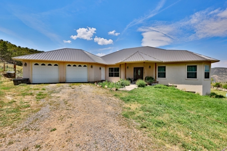 Horse Property with Custom Home, Irrigation and Guest Home - image 41