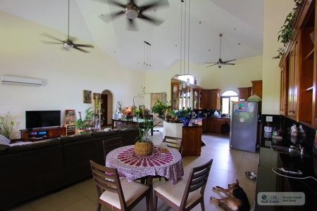 House For Sale In San Jose Chame Panama - image 4