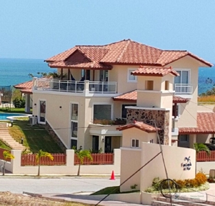 House For Sale In Ph Fontanella Del Mar San Carlos Panama - image 3