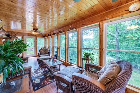 Mountain Home in North Georgia - image 24