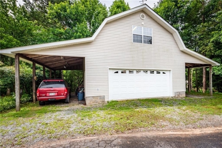 Mountain Home in North Georgia - image 5