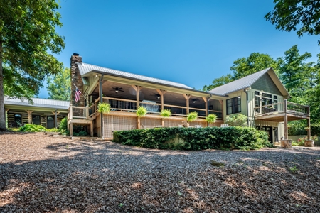 Historic Lakefront Home / Cleveland, GA - image 4