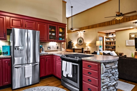 Watauga County Mountain Home for Sale Near Blue Ridge Parkway - image 12