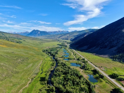Colorado Mountain Luxury Home For Sale in Gunnison County - image 6