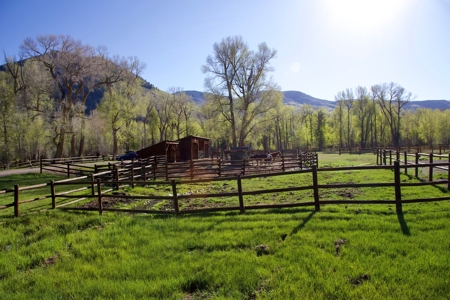 Colorado Mountain Luxury Home For Sale in Gunnison County - image 11