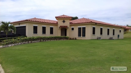 House For Sale In Hacienda Pacifica Panama - image 1