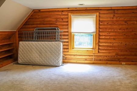 Beautiful Log Home for Sale in Narrows VA! - image 16