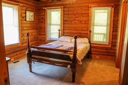 Beautiful Log Home for Sale in Narrows VA! - image 12
