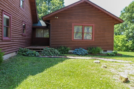 Beautiful Log Home for Sale in Narrows VA! - image 20