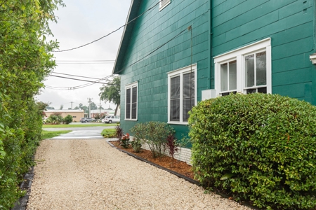 Fully Restored Commercial Building For Sale in Live Oak, FL - image 4