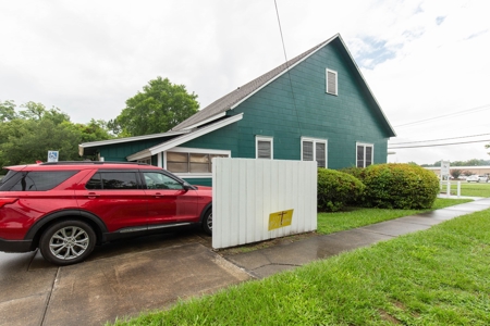 Fully Restored Commercial Building For Sale in Live Oak, FL - image 17