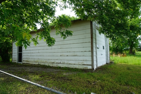 Country Golf Course Homesite, Barn, Poteau, Ok - image 31