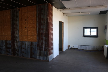 Mountain View Main Street Commercial Building - image 3