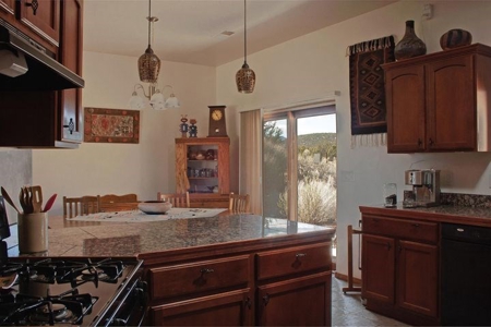 Mountainair, NM Country Home in Torrance County on 20± Acres - image 8