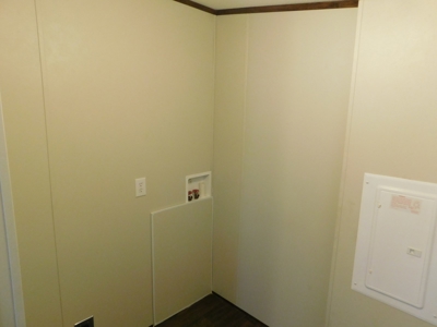 Almost new home near Pool waiting on you - image 14