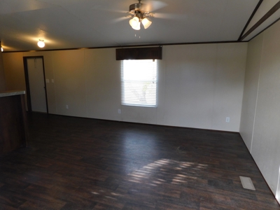 Almost new home near Pool waiting on you - image 7