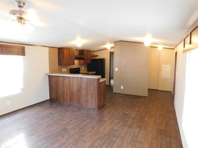 Almost new home near Pool waiting on you - image 8