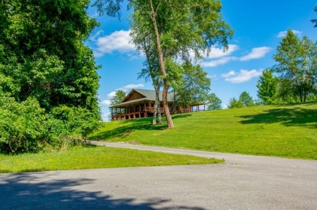 Pending Cabin on the Cumberland River, Albany KY - image 15